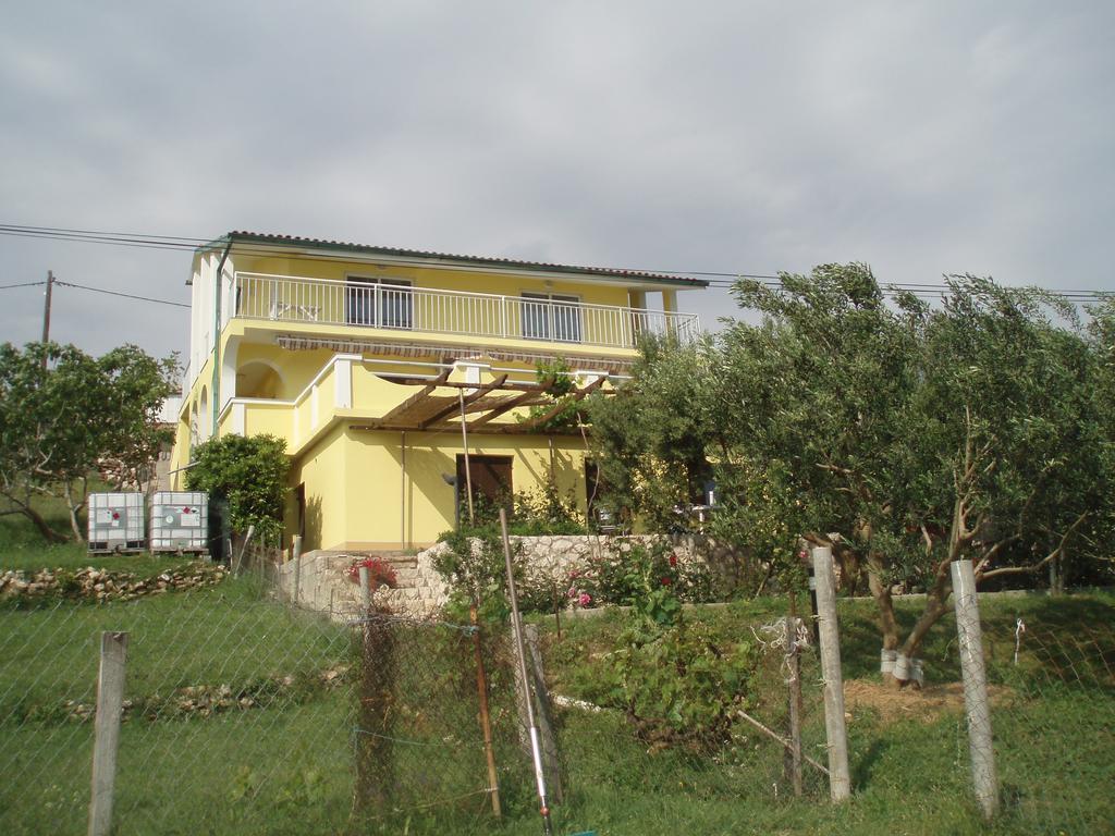 Apartments Roza Miškovići 外观 照片