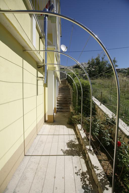 Apartments Roza Miškovići 外观 照片