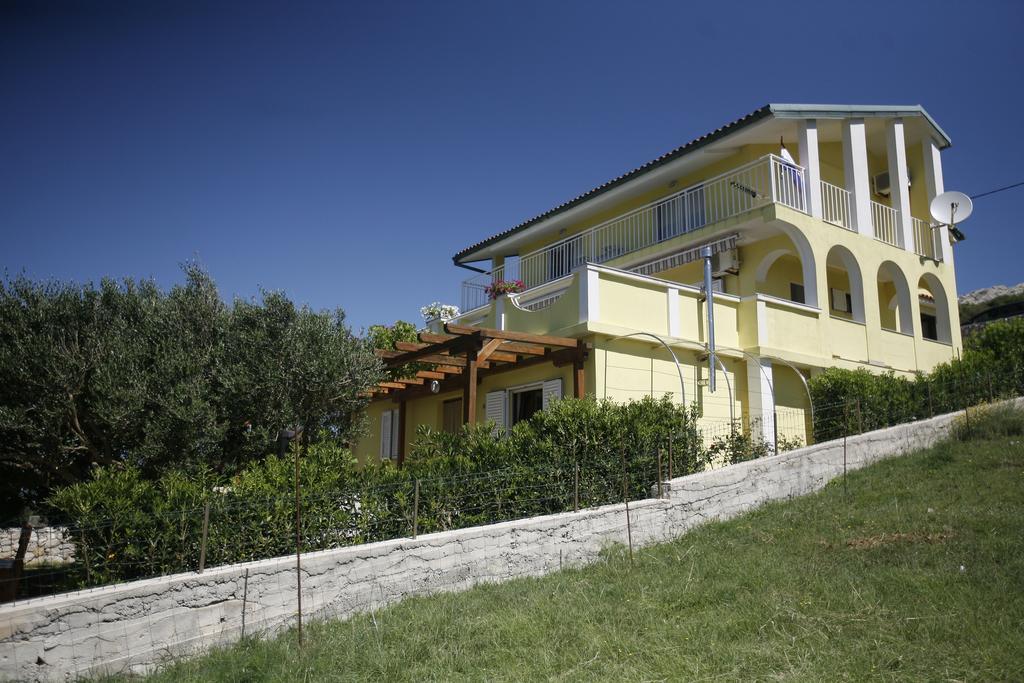 Apartments Roza Miškovići 外观 照片
