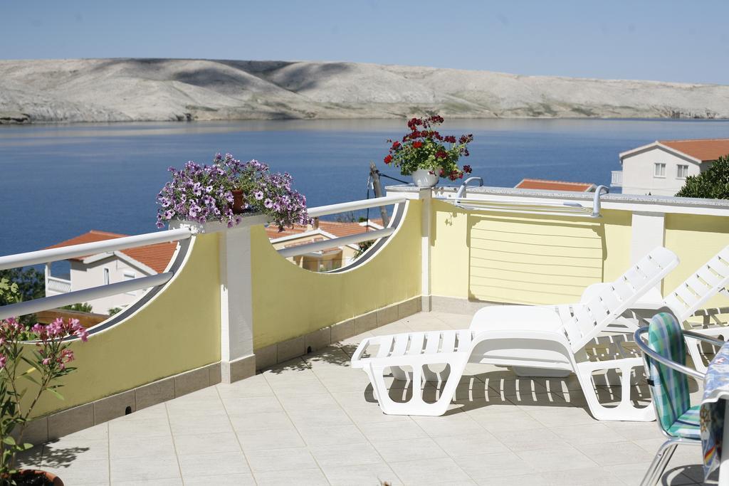 Apartments Roza Miškovići 外观 照片