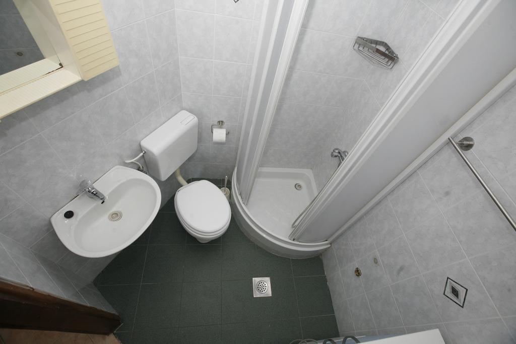 Apartments Roza Miškovići 外观 照片