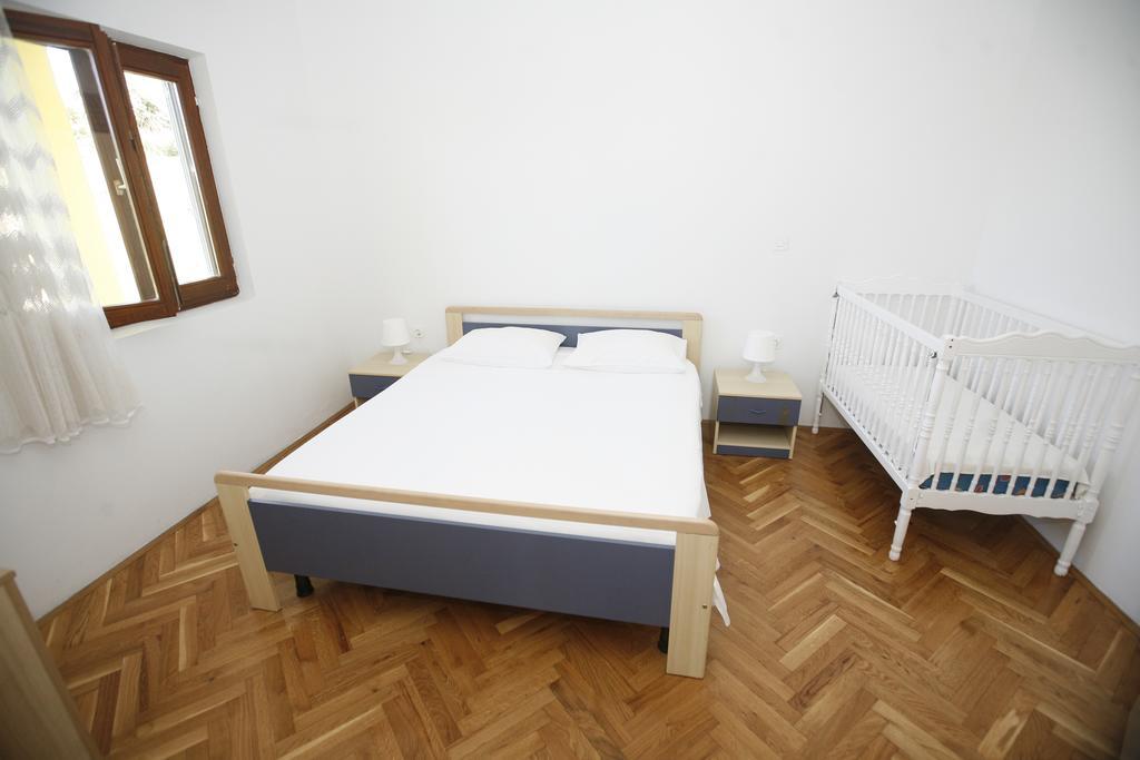 Apartments Roza Miškovići 外观 照片